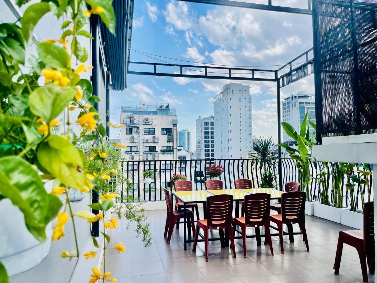 Hana Hotel & Apartment Da Nang Esterno foto