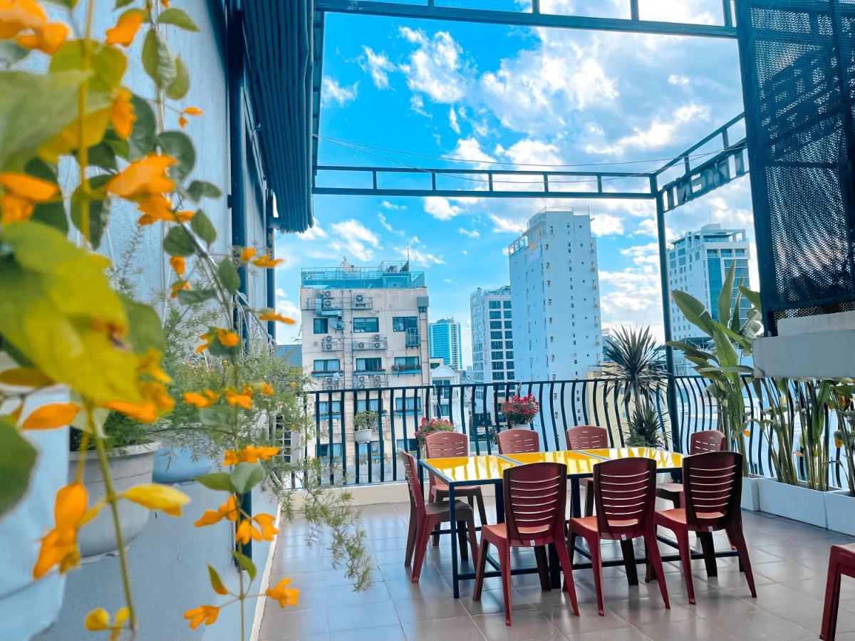 Hana Hotel & Apartment Da Nang Esterno foto